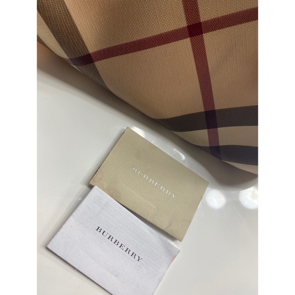Burberry Supernova Check - Picture 3 of 7